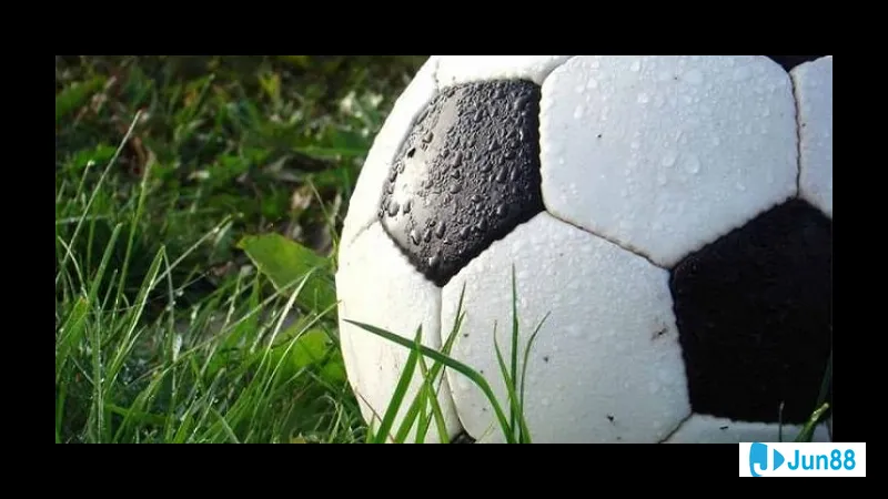 Tiền ăn kèo bóng đá